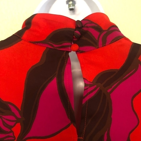 Who What Wear Bold Floral Long Sleeves Back Button Keyhole Shift Dress Size XS - Picture 8 of 15